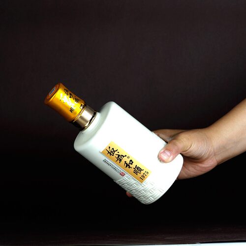 承德板城烧锅酒 板城和顺1975 纯粮食浓香型38度白酒450ml/瓶 - 图1