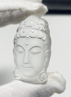 天然白水晶观音首吊坠男女款本命年吉祥挂件精雕观音头项链坠饰品