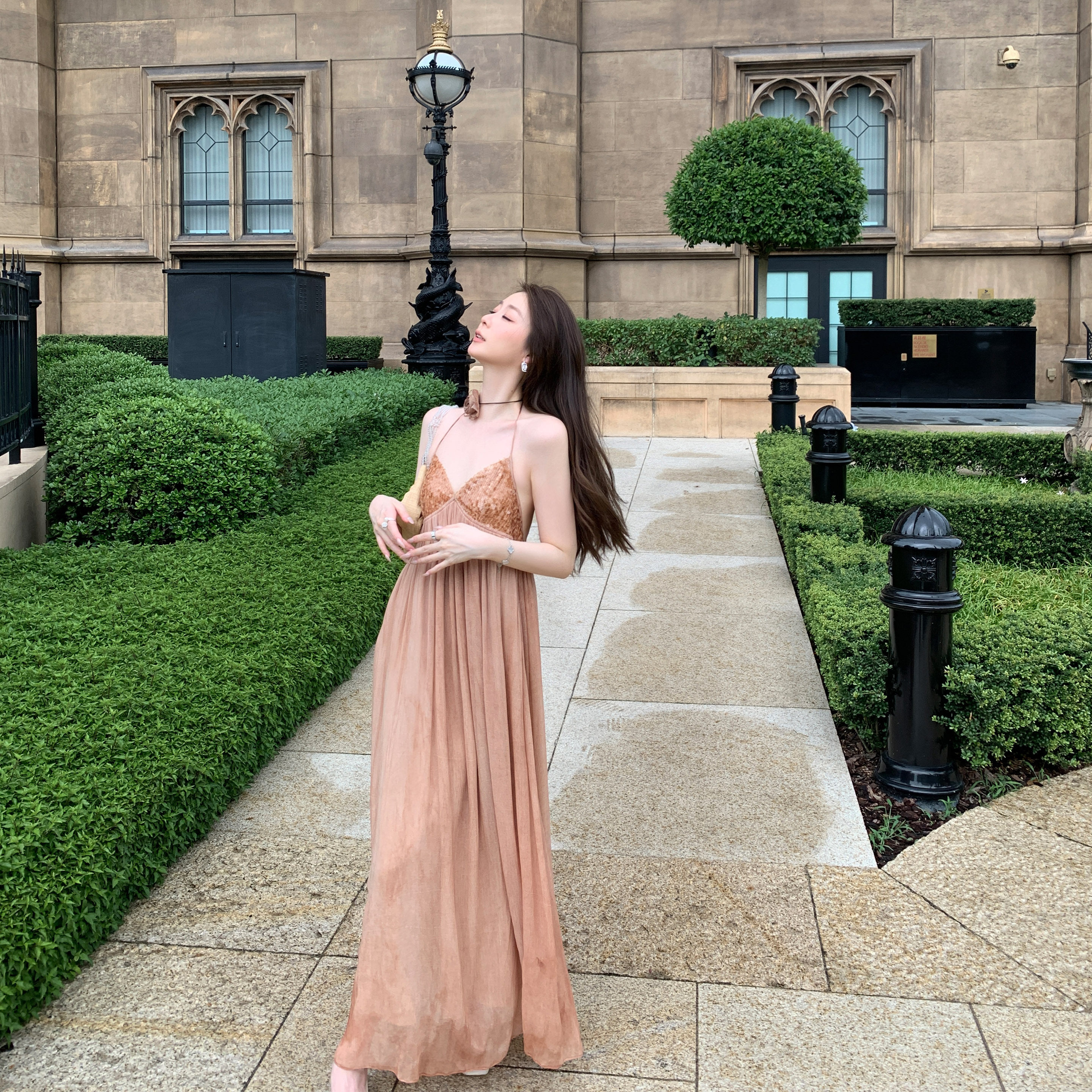 Tongse | 蜜糖裙 雪纺印花扎染拼接亮片连衣裙挂脖系带露背长裙女,淘宝优惠券,粉丝福利购,淘宝优惠卷