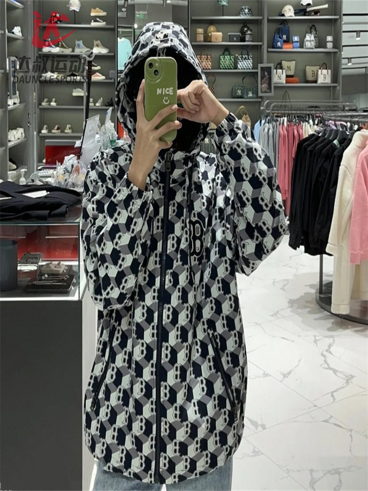 MLB情侣休闲外套男女复古老花满标印花连帽防风运动茄克3AWJM5324,淘宝优惠券,粉丝福利购,淘宝优惠卷