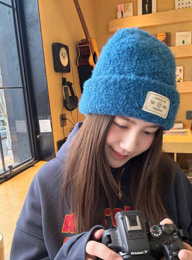 显白小羊贴布蓝色毛线帽子包头显脸小百搭针织帽保暖护耳冷帽女