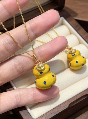 18k 金漆珠葫芦吊坠国潮福禄吉祥锁骨链水贝珠宝源头工厂