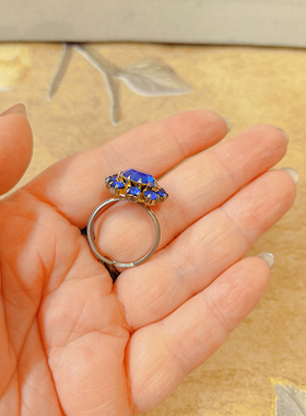 【BW中古】Julianna宝蓝色花朵款宝石戒指