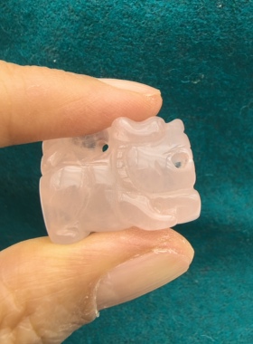 特价爱情宝石天然冰粉水晶招财小貔貅男女情侣挂件吊坠挂坠A25