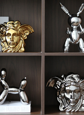 留连简约装饰柜银色陶瓷组合摆件