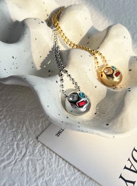 区区欧阳笑脸吊坠项链女