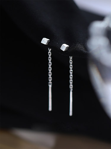 通体S999足银纯银方块耳线女款设计感高级轻奢小众简约韩版养耳洞 - 图0