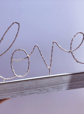 ins风金色铁艺love元素简约夜灯