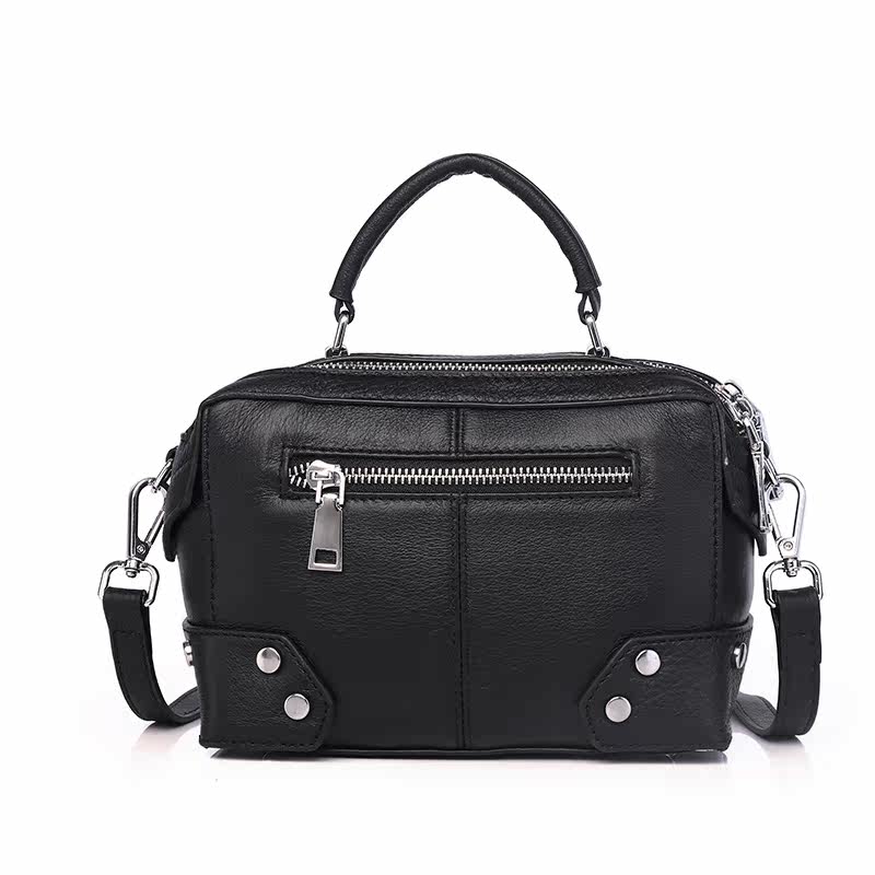 麦包包真皮2020新款潮头层波士顿包 麦包包箱包女士包袋