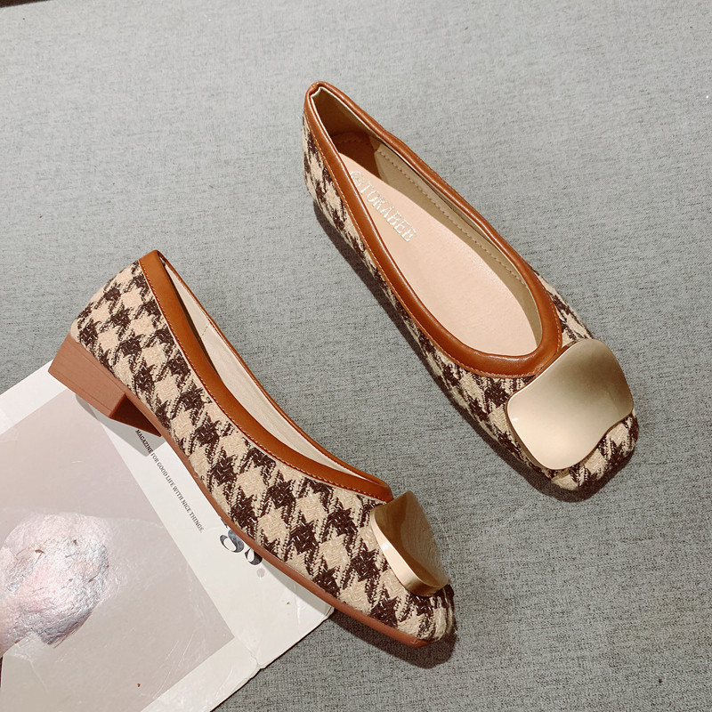 格子布面复古方头低跟工作瓢鞋女2025年新款金属扣一脚套软底单鞋,淘宝优惠券,粉丝福利购,淘宝优惠卷