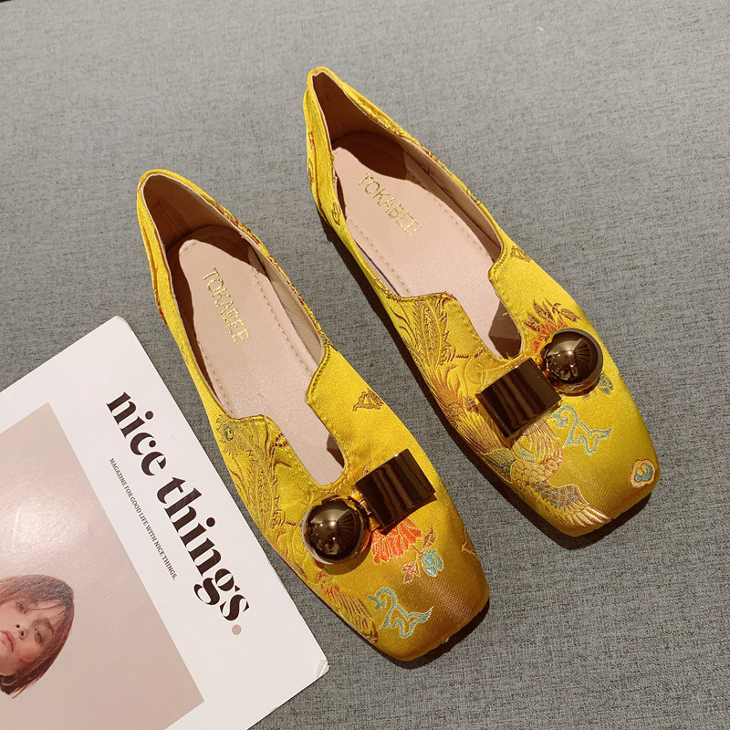 乐福鞋女春季中式洋气旗袍鞋子2025新款女式国风刺绣单鞋豆豆鞋,淘宝优惠券,粉丝福利购,淘宝优惠卷