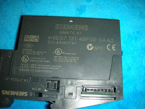 SIEMENS 6ES7131-4BF00-0AA0+6ES7193-4CA40-0AA0 询价 - 图0