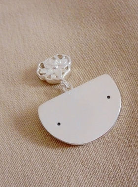 手工纯银镶嵌古董人物项坠老瓷片