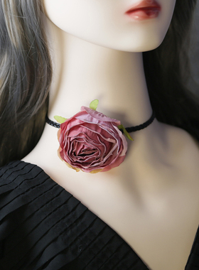 原创设计布艺玫瑰颈链花苞气质艾米米女