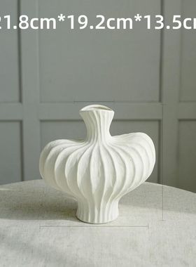 创意艺术陶瓷花瓶高颜值摆件ins风客餐厅花瓶陶瓷高级感装饰品