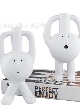 热销现代简约创意树脂抽象花器花插花瓶样板房售楼处桌面软装摆件