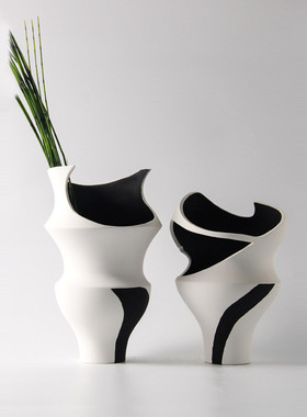 热销简约黑白陶瓷花瓶居家样板间现代桌面插花器玄关镂空软装饰品