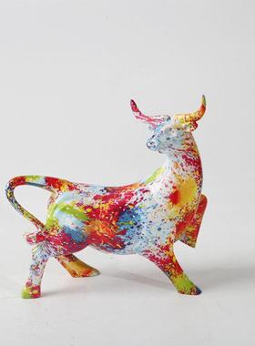 彩色现代牛年动物牛树脂工艺品创意礼品书房书架客厅卧室装饰摆件