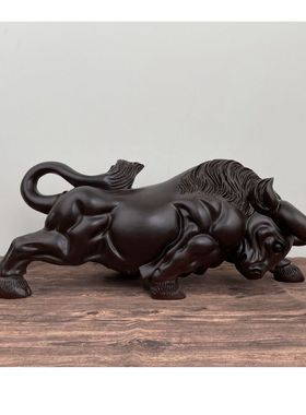 热销黄花梨生肖牛摆件扭转乾坤黑檀木雕办公室桌面装饰牛气华尔街