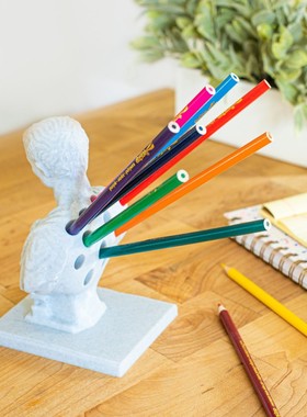 办公桌凯撒雕像新品笔筒树脂摆件