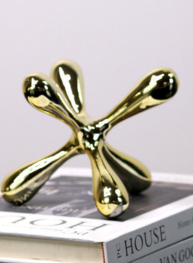 热销欧式创意家居饰品摆件纸镇几何样板房装饰轻奢树脂售楼处装饰