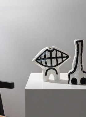 热销创意秀家居大抽象陶瓷花瓶摆件客厅插花瓶样板间装饰品高级感