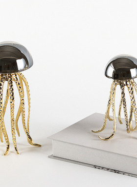 热销轻奢风艺术创意金属水母水晶摆件样板房售楼部家居海洋生物装