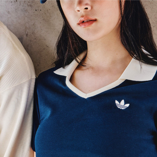 Adidas/阿迪达斯正品三叶草女子休闲针织透气短袖T恤IN1083 - 图0