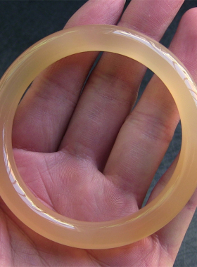 天然巴西玛瑙手镯/复古圆条/香橙色玉髓/水润通透1943