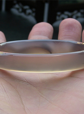 天然玛瑙手镯水草花玉髓