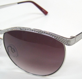 蝶形炫彩小脸太阳镜实店价