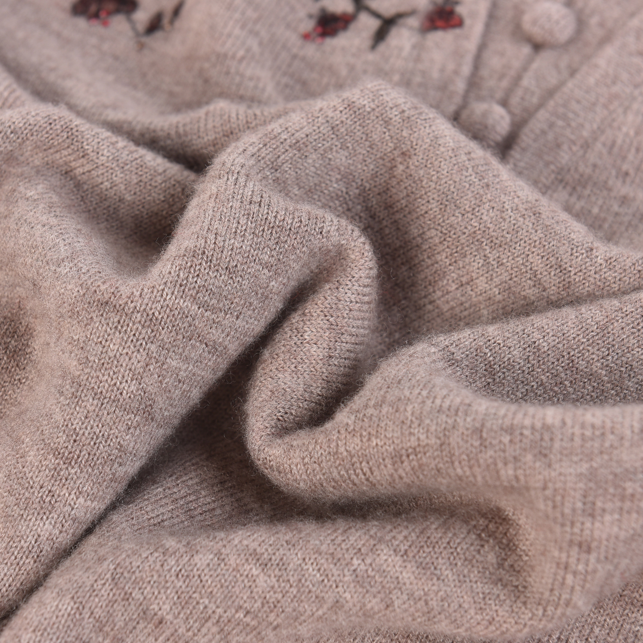 妈妈秋冬新款高档印花100%纯羊毛衫洋气高贵中老年女打底毛衣翻领,淘宝优惠券,粉丝福利购,淘宝优惠卷