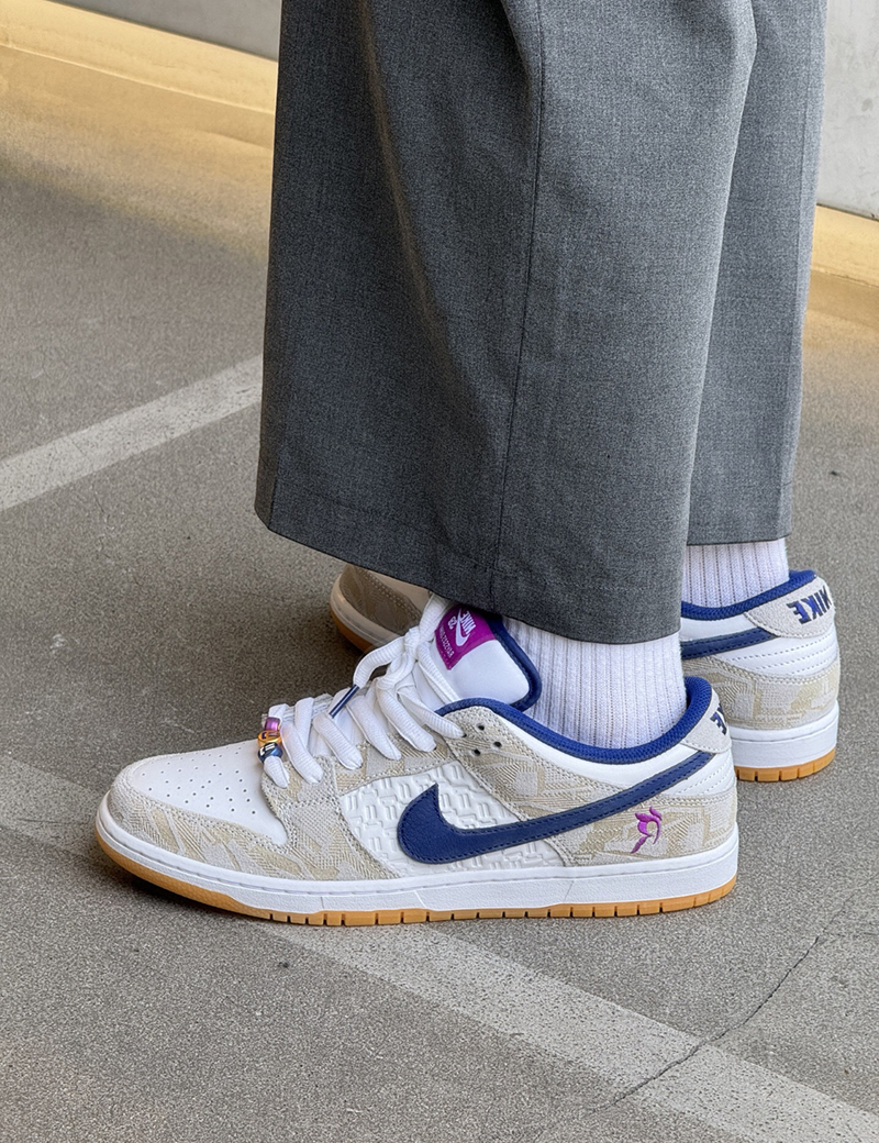 牛哄哄 Rayssa Leal x Nike Dunk SB Low紫白低帮板鞋FZ5251-001-图1