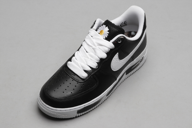 牛哄哄Nike x PMO联名权志龙 AF1空军刮刮乐涂鸦板鞋AQ3692-001-图1