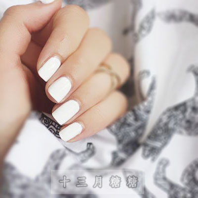 美國正品 ESSIE 艾茜指甲油 10 Blanc 漆光純白經典法式白色