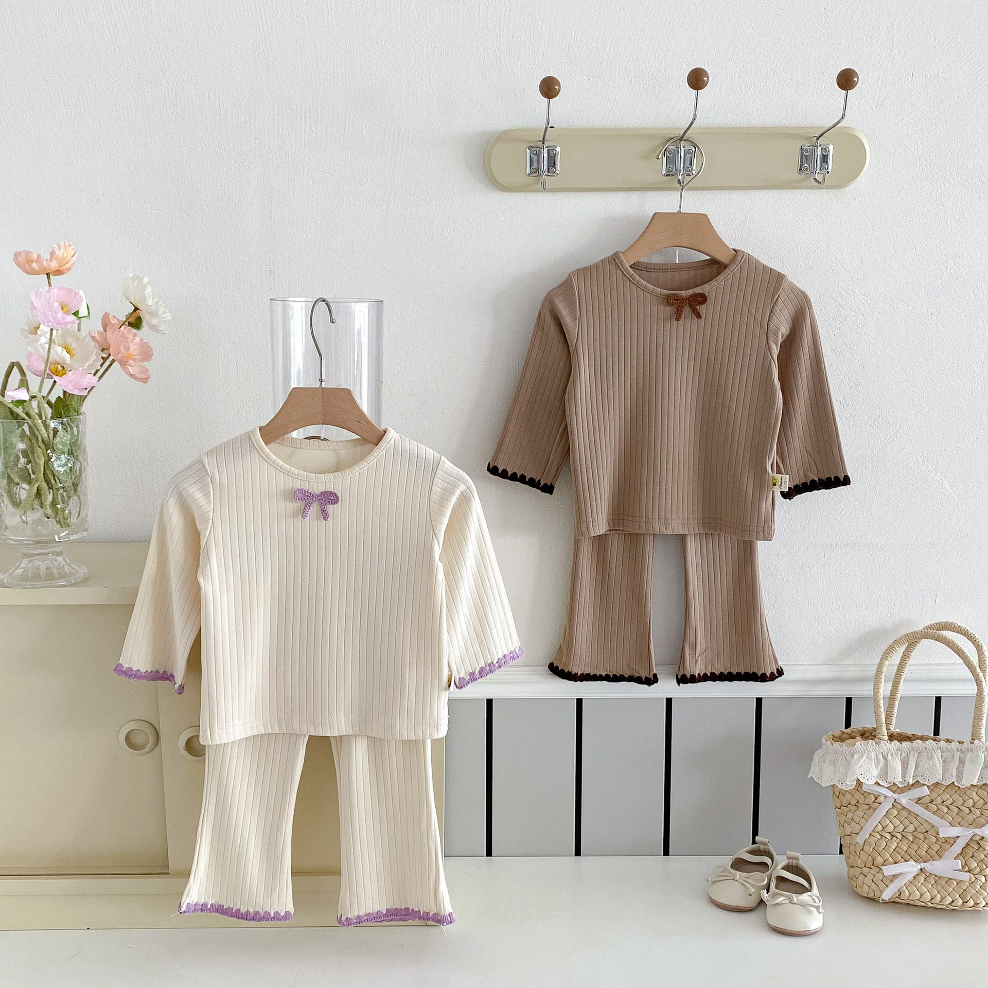 2025秋季新品女宝蝴蝶结长袖家居服套装婴幼儿打底衫喇叭裤两件套,淘宝优惠券,粉丝福利购,淘宝优惠卷