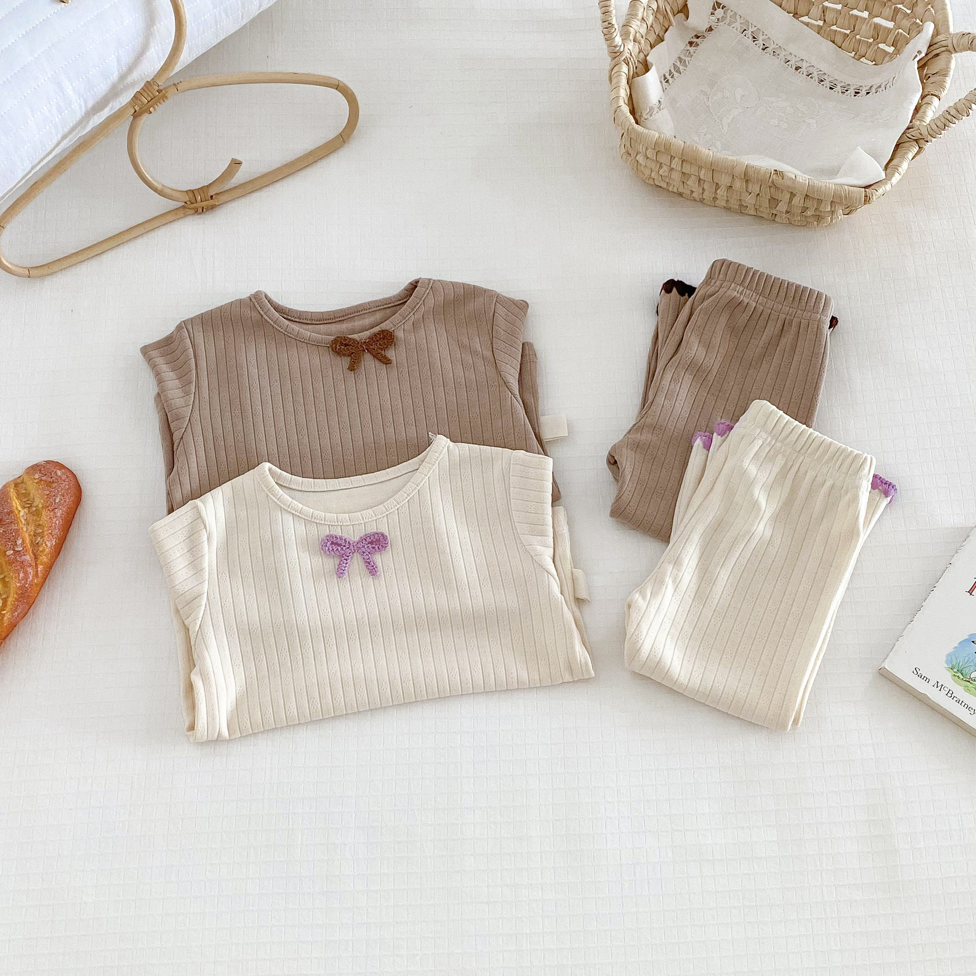 2025秋季新品女宝蝴蝶结长袖家居服套装婴幼儿打底衫喇叭裤两件套,淘宝优惠券,粉丝福利购,淘宝优惠卷