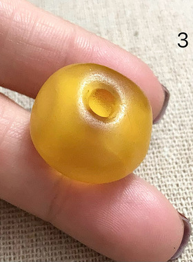 02特惠福利天然老蜜蜡饼子随形扣子大开门风化纹孔道磨损包浆醇厚