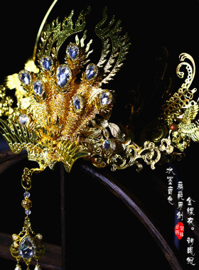 汉服飞天袒领凤凰发冠圣母光环