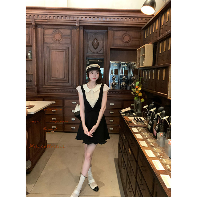 Doll collar top ມີ suspenders + ຊຸດ dress ແອວ
