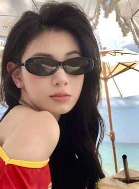 韩版复古椭圆猫眼黑色太阳眼镜女