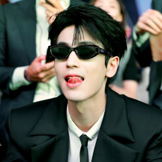 Zhang Linghe's same sunglasses gm oval cat eye men's small frame