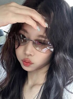 千禧风Y2K无框水银色高级感墨镜