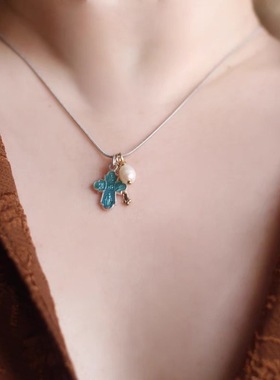 欧美国意大利进口珍珠钛钢小众男女中性风十字架不易掉色项链