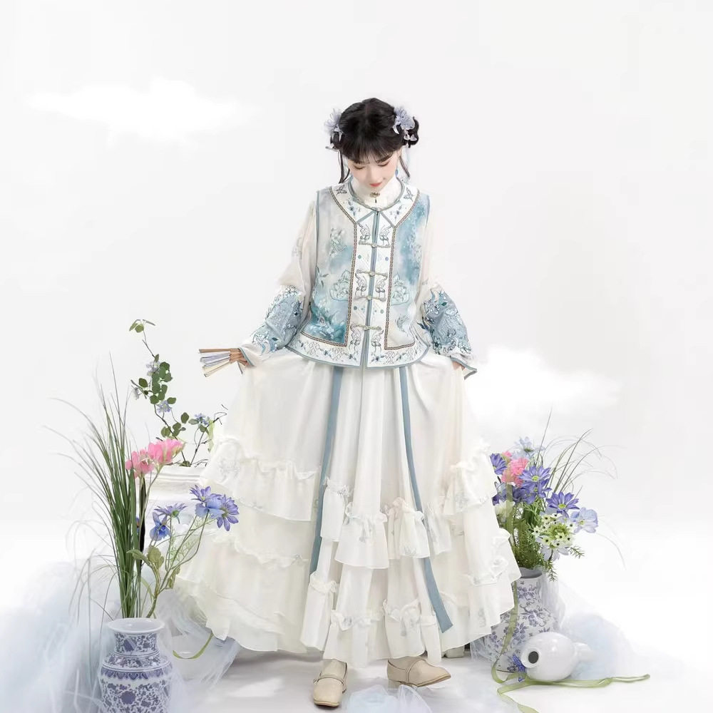 原创汉服女新中式小阔袖圆领衫国风刺绣上衣内搭汉元素秋冬日常,淘宝优惠券,粉丝福利购,淘宝优惠卷