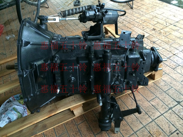 Isuzu gearbox assembly 6HK1 Euro 2 Euro 1 Qingling truck fire truck imported from Japan