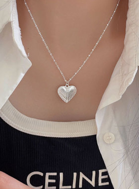 持恒S925纯银明星金晨同款法式纹理爱心项链女2026年时尚锁骨颈链