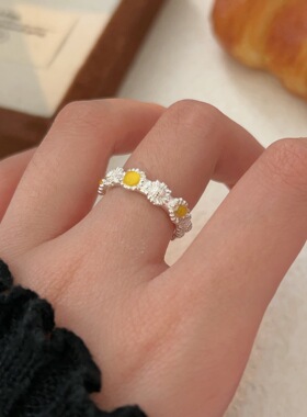 持恒S925纯银小清新雏菊戒指女小众轻奢精致闺蜜指环韩版2026新款