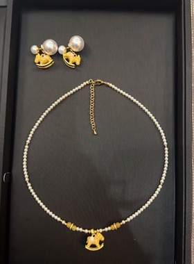 ZHAZHA韩国东大门金色珍珠项链女轻奢小马吊坠小众锁骨链高级精致