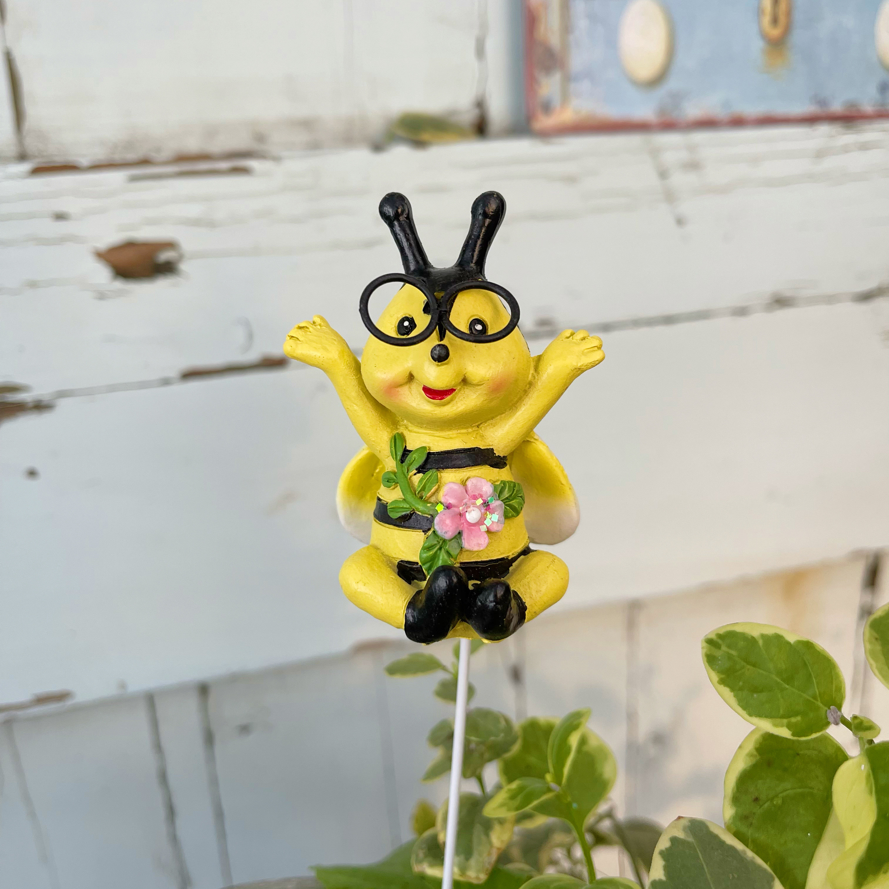 外贸树脂蜜蜂美式花园花插装饰摆件园艺杂货花插庭院户外花盆插件 艾米花园 淘优券